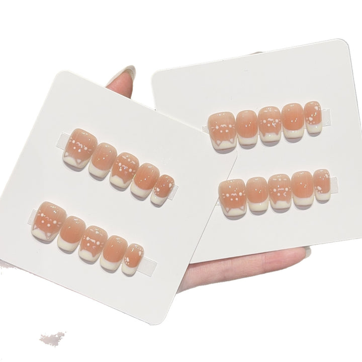 Artificial nails with elegant French design Stornfield