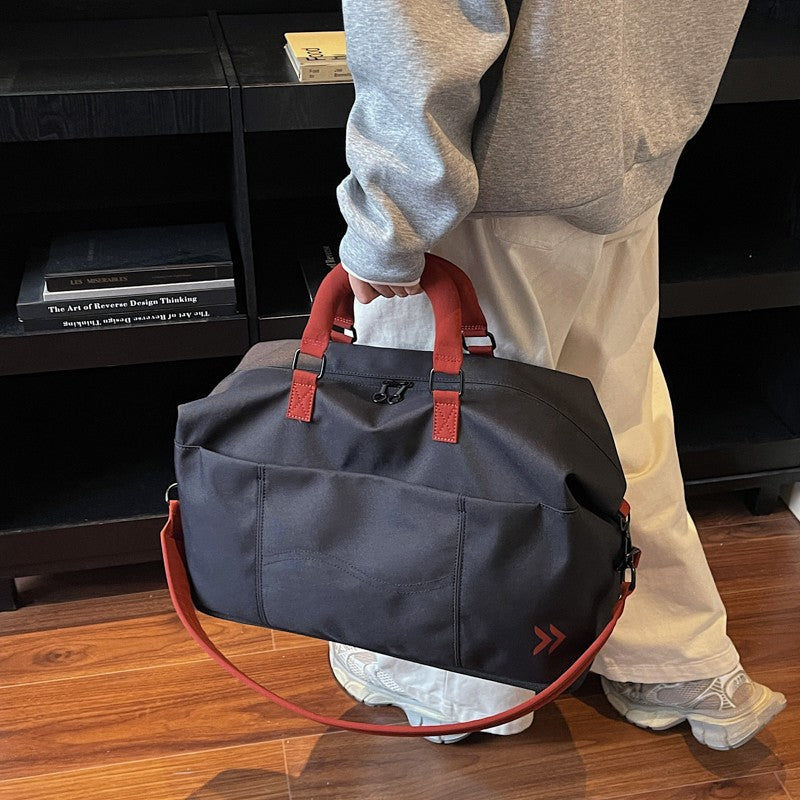 Elegant and Spacious Travel Bag with Robust Design Stornfield