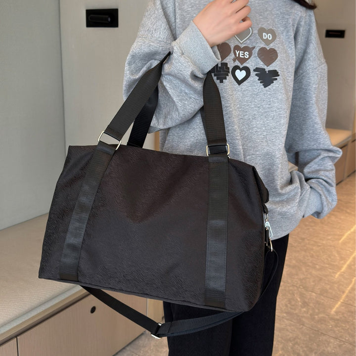 Durable Textured Travel Duffle Bag Stornfield