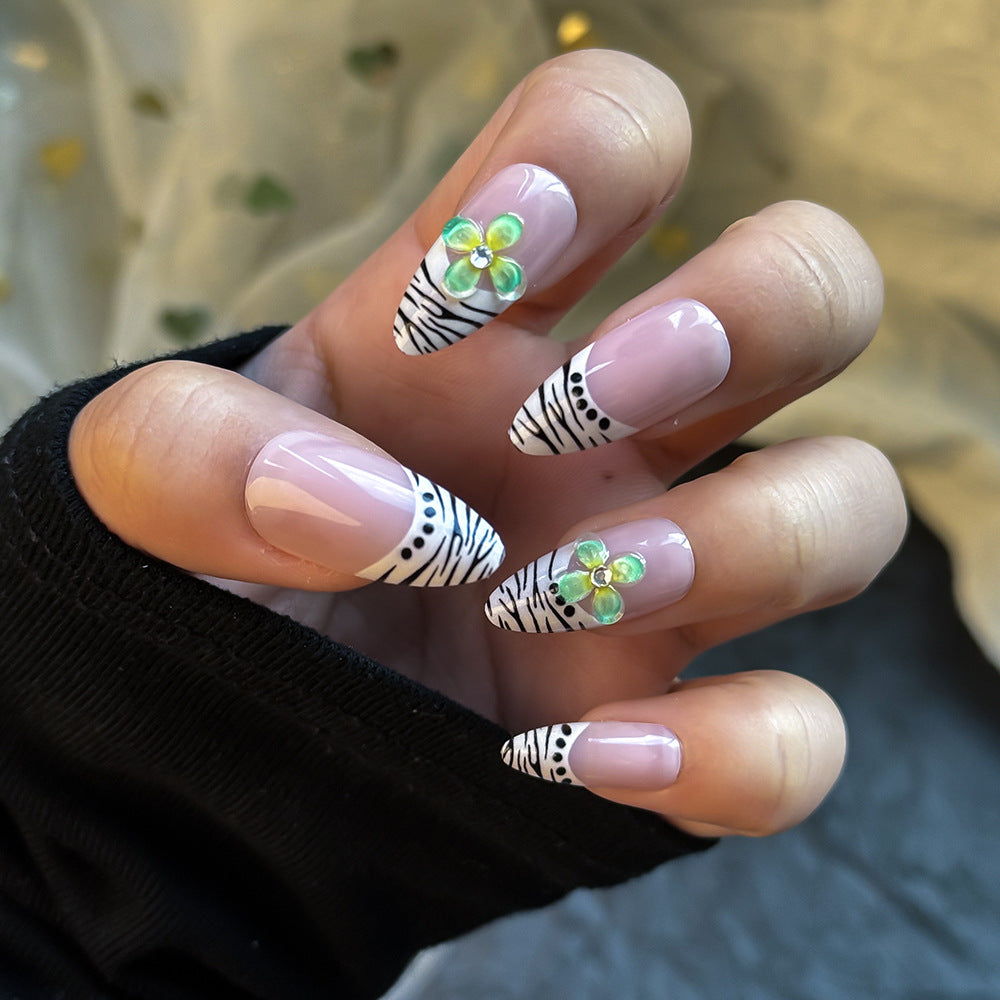 Artistic Nail Decoration Set Stornfield