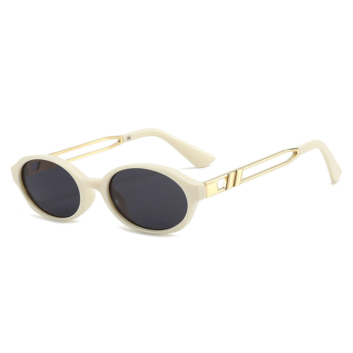 Women Elegant Sunglasses in luxurious tortoiseshell design with golden metal accents Stornfield