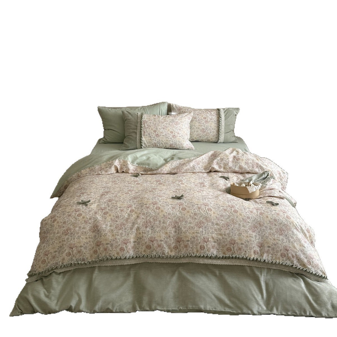 Vintage-Inspired Botanical Cotton-Linen Quilted Duvet Cover Set with Crochet Lace Edge & Velvet Accent Shams