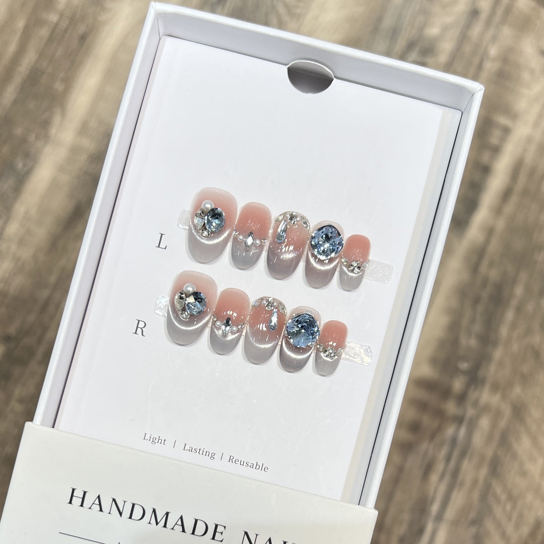 Reusable Rhinestone-Embellished Press-On Nail Set Stornfield
