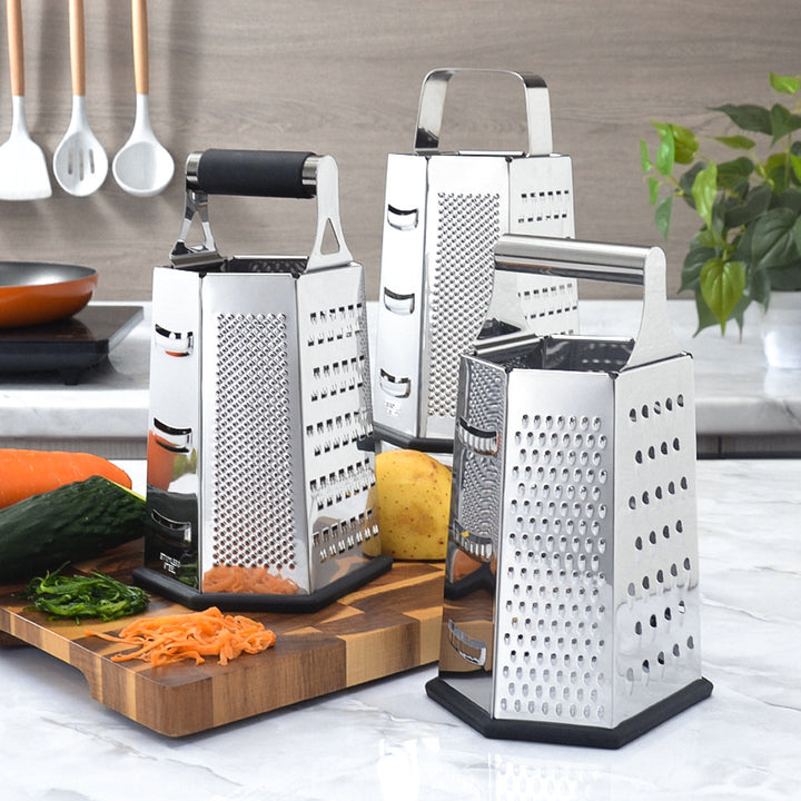 High-quality stainless steel kitchen grater with non-slip base Stornfield