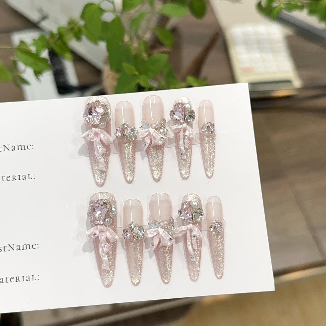 Sparkling Rhinestone-Embellished Press-On Nail Art Kit