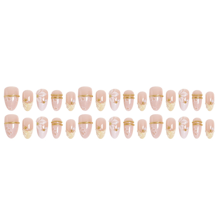 Artificial nail set with enchanting floral details and luxurious gold accents Stornfield