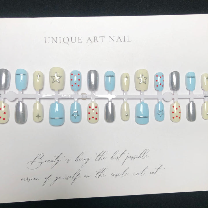 Artful Press-On Nail Set