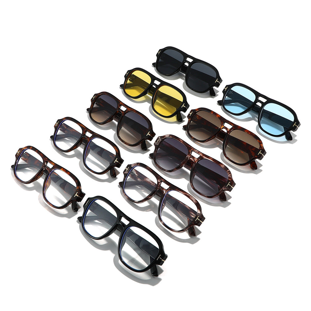 Fashion-Forward Square Frame Sunglasses Stornfield