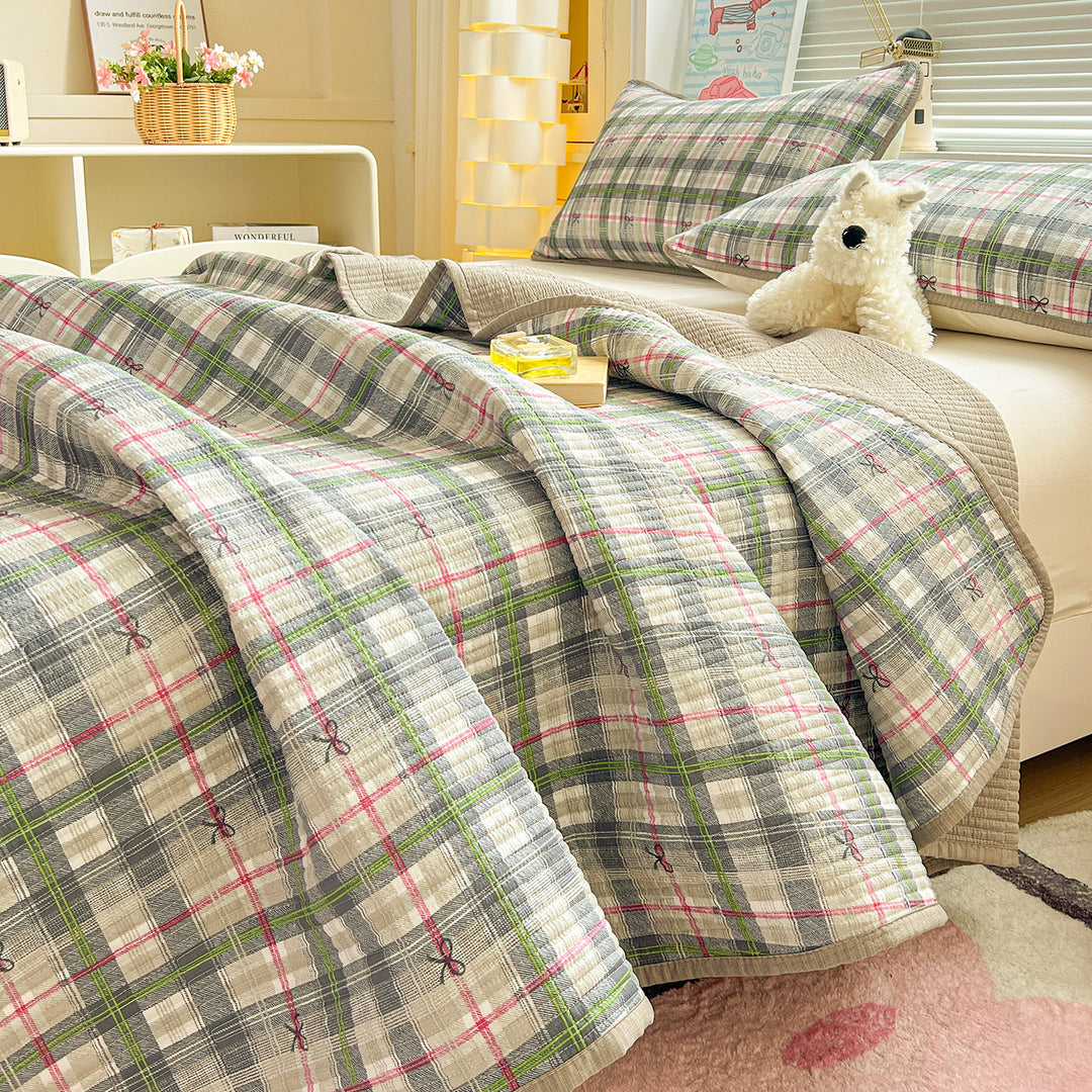 Textured Botanical Print Quilted Bedspread
