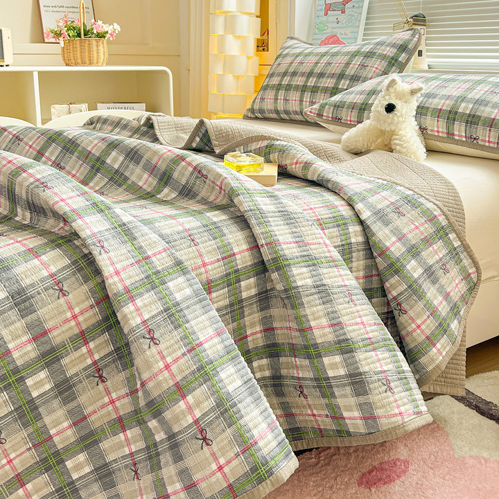 Textured Botanical Print Quilted Bedspread