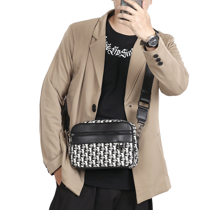 Elegant shoulder bag with structured design Stornfield