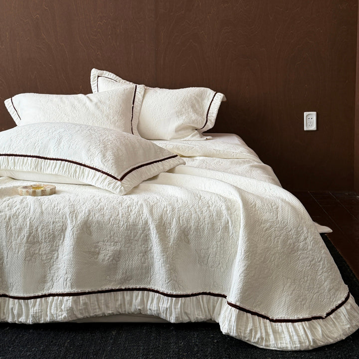 Decorative Elegant Floral Embroidered Bedspread Set Stornfield