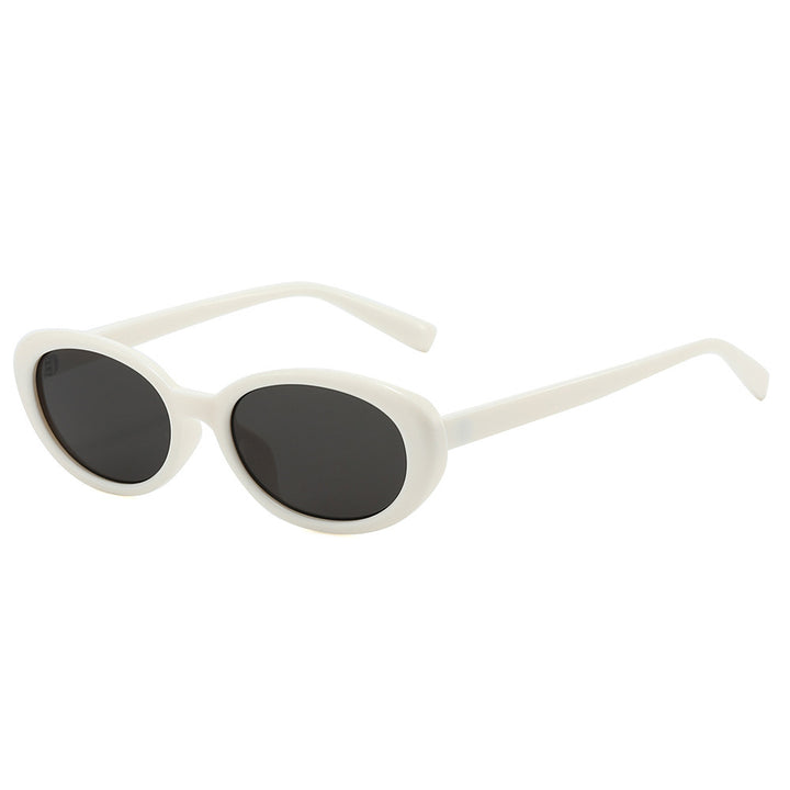 Elegant Vintage Oval Sunglasses Stornfield