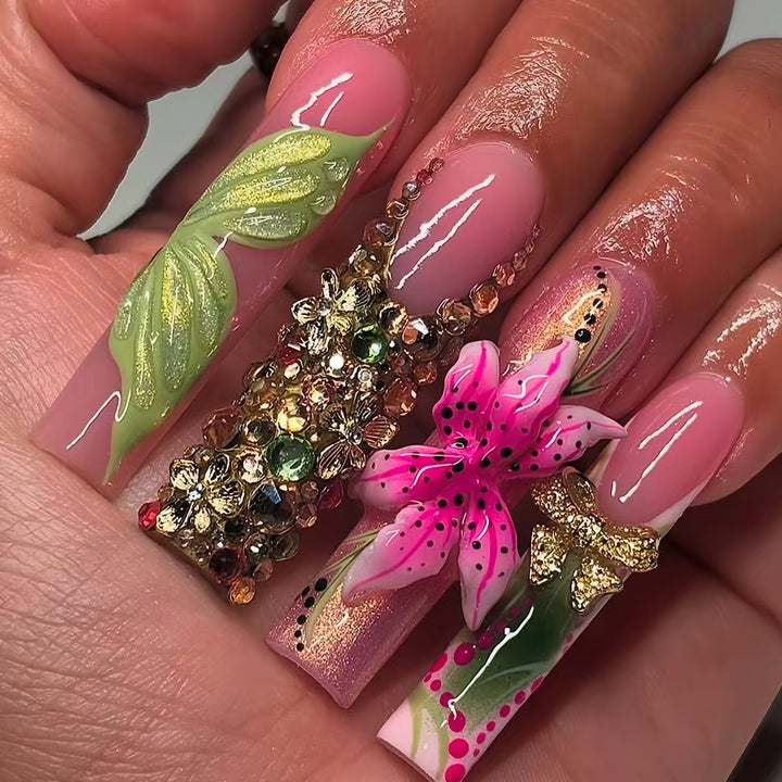 Artistic Floral Press-On Nail Set Stornfield