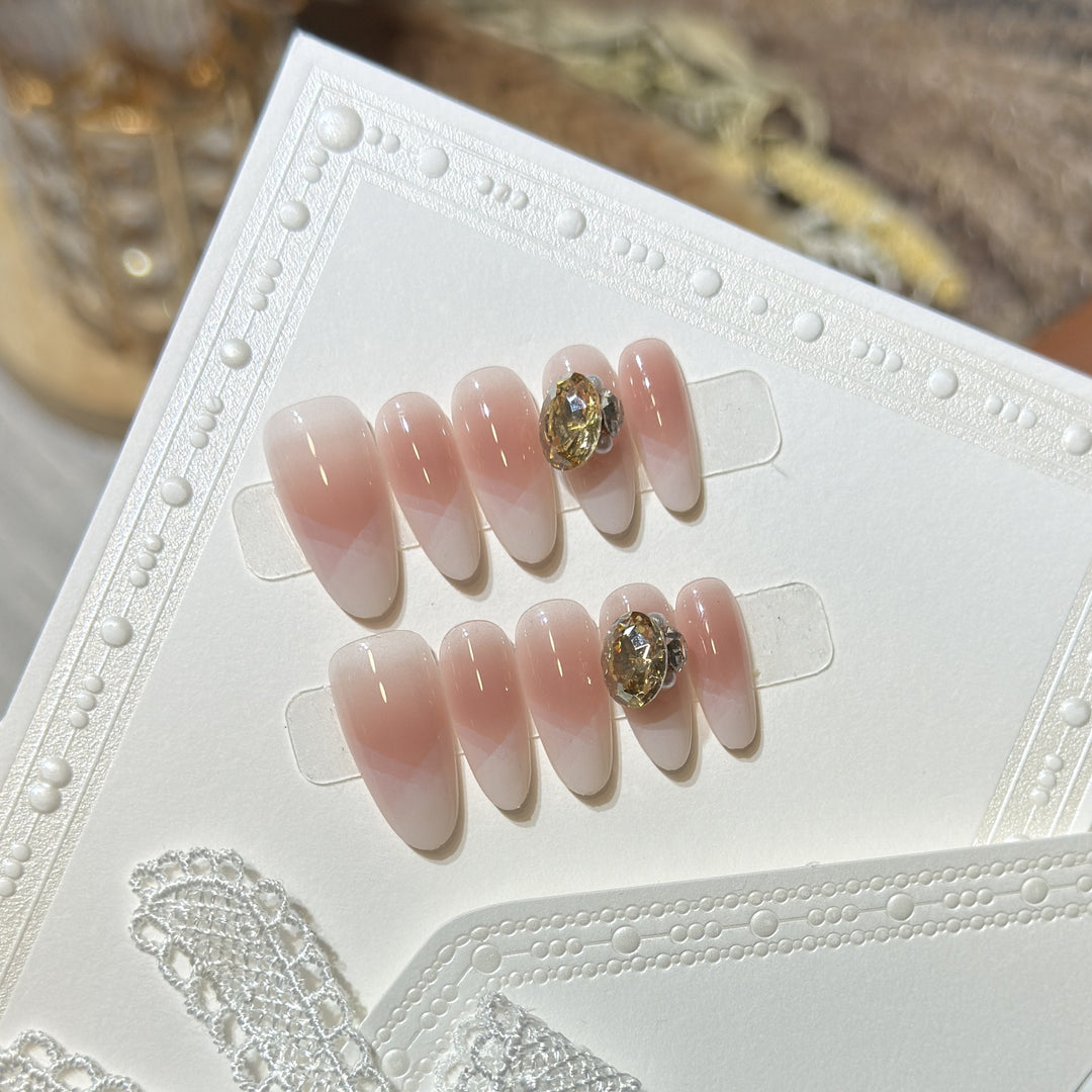 Stylish Press-On Nail Set with Gemstone Accent Stornfield