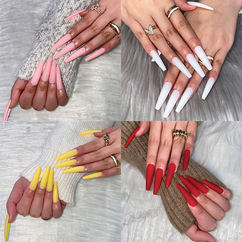 Artificial extensions in trendy stiletto style Stornfield