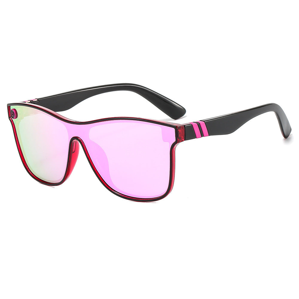 Fashion-Forward Retro-Inspired Sunglasses Stornfield