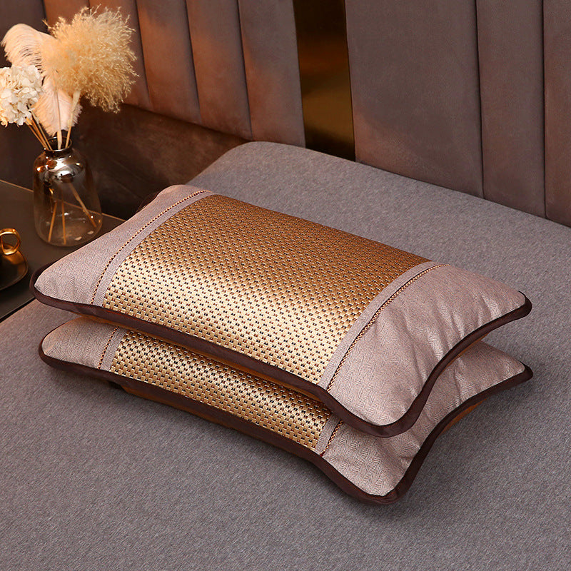 Elegant pillowcase set in jacquard look with embroidered border and satin trim