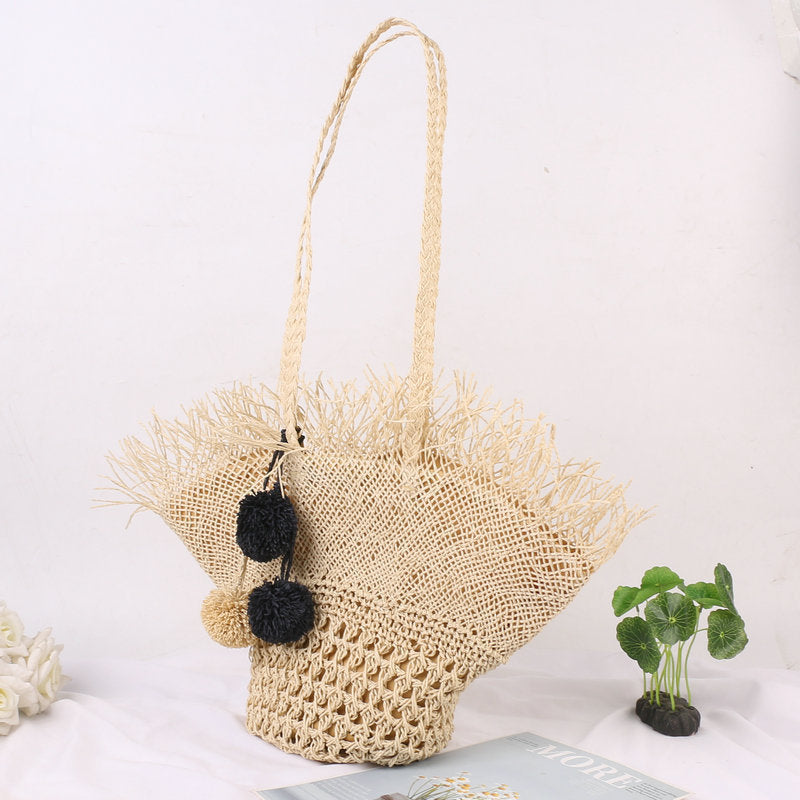 Elegant Basket Bag with Fringed Design Stornfield