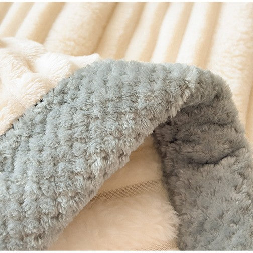 Ultra-Soft Reversible Fleece Blanket Stornfield