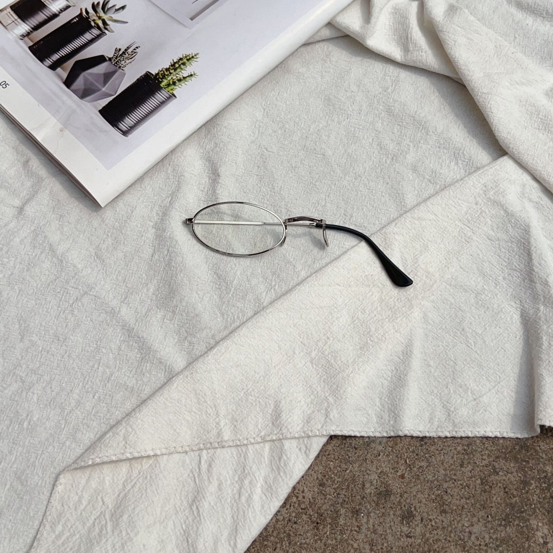 Retro-Inspired Oval Frame Glasses Stornfield