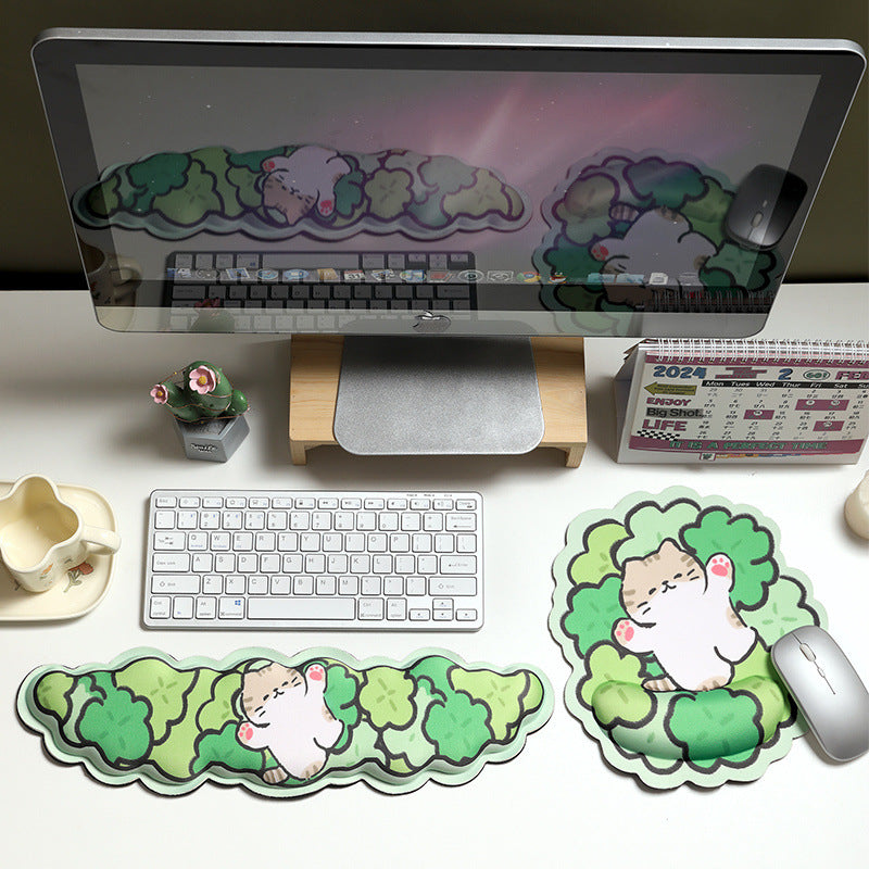 Cute Cat-Themed Ergonomic Mouse Pad