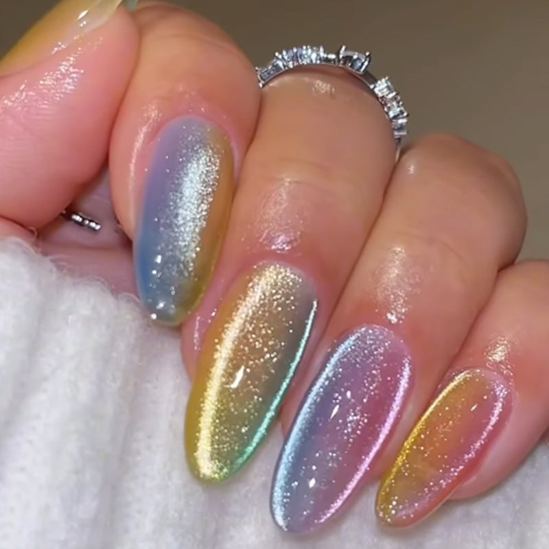 Creative nail set with shimmering ombre effects Stornfield