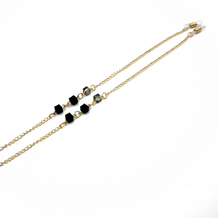 Fashionable glasses holder chain with elegant details Stornfield
