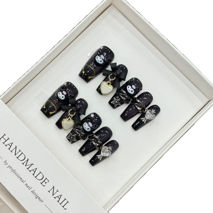 Artistic Themed Press-On Nail Set with Unique Charms and Designs