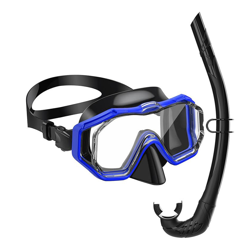 Diving equipment set with ergonomic diving mask and flexible snorkel Stornfield