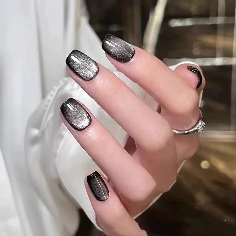 High-quality artificial nails Stornfield