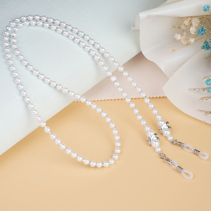 Stylish Beaded Glasses Chain Stornfield