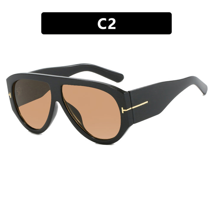Women Designer Sunglasses in Elegant Retro Design with Wide Frame Stornfield