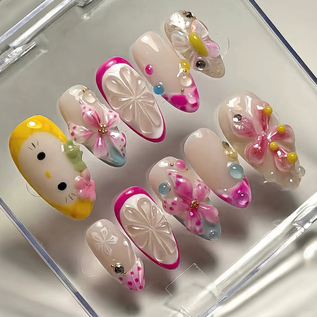 Creative Decorative Press-On Nail Art Set Stornfield