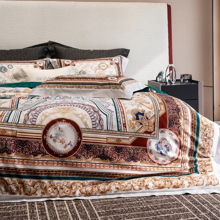 Luxury Baroque Satin-Feel Duvet Cover Set with Ornate Medallion Print