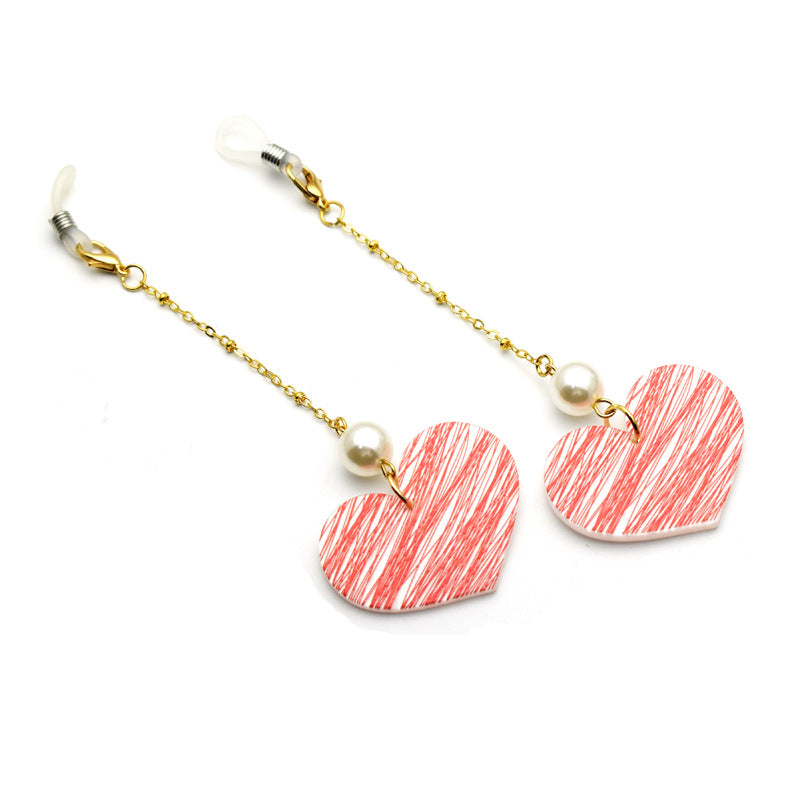 Heart-Shaped Eyewear Chain with Pearl Accents Stornfield