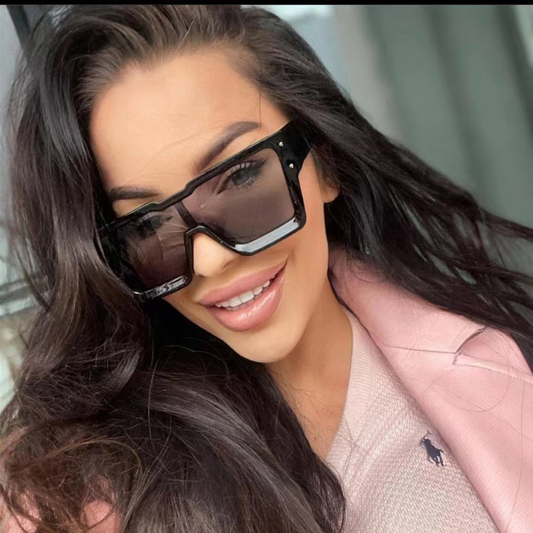 Women's statement sunglasses with wide frame and UV protection Stornfield