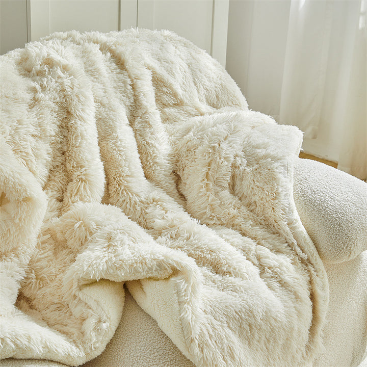 Women Luxury and Soft Faux Fur Blanket Stornfield