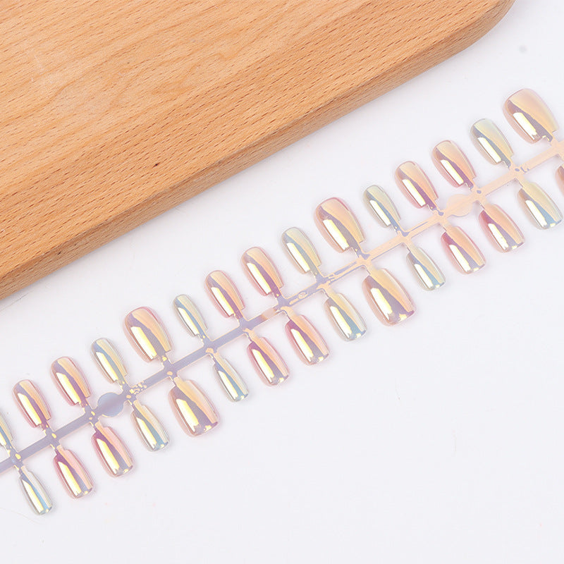 Iridescent Press-On Nail Collection Stornfield