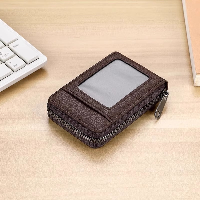 Compact Zippered Card Holder Stornfield
