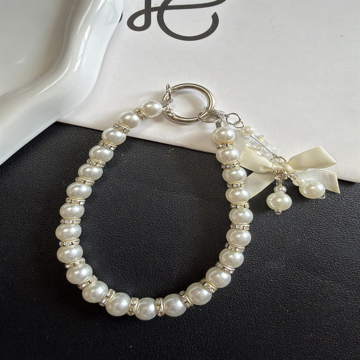 Elegant Pearled Charm Keychain Stornfield