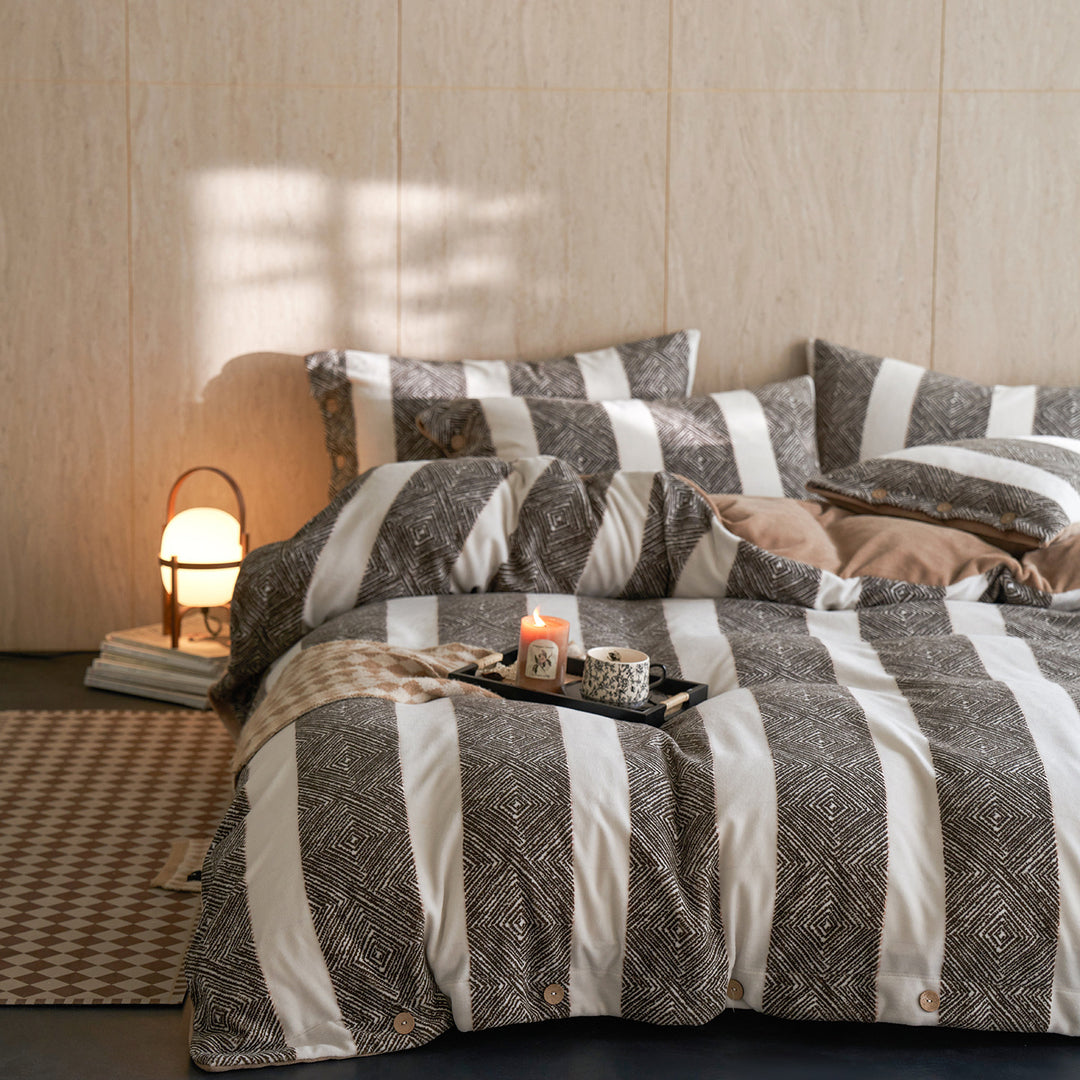 Striped Textured Cotton-Linen Duvet Cover Set with Button Closure and Pillow Shams