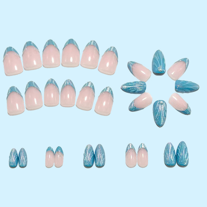 Artificial Nails in Elegant Wave Design Stornfield