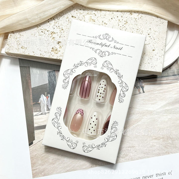 Elegant Press-On Nail Design Set Stornfield