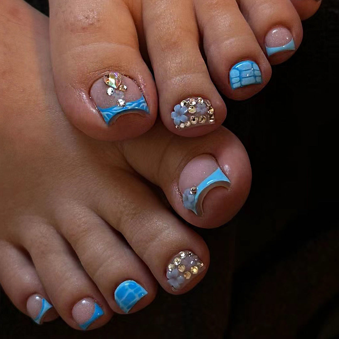Artistic toenails with elegant design accents Stornfield