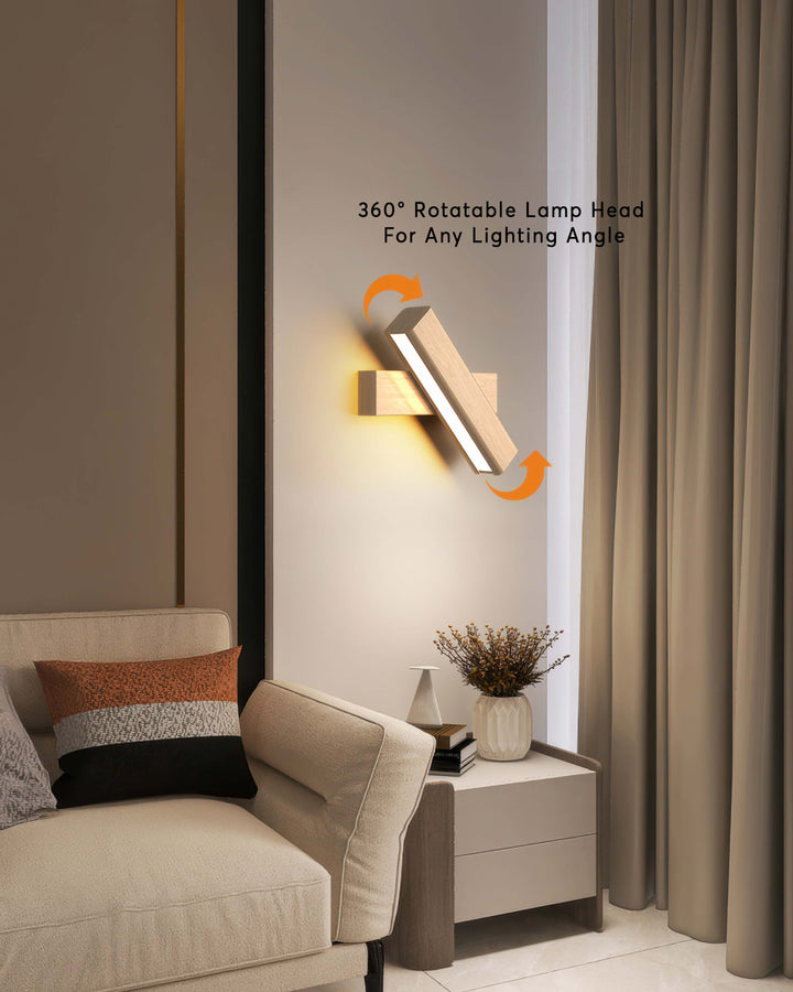 Stornfield | Swiveling Wall Lamp with Nordic Wood Grain