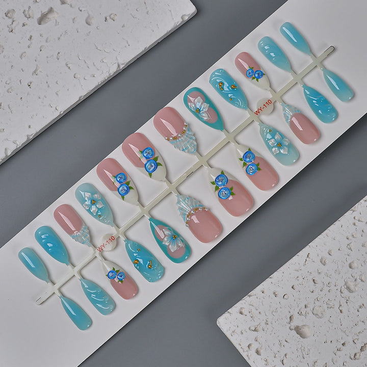 Floral Decorative Press-On Nail Set Stornfield