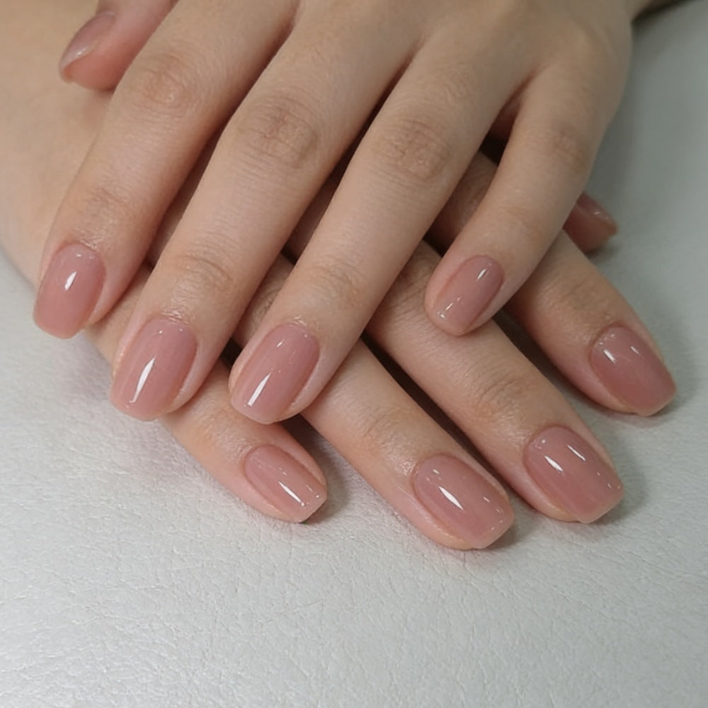 Artificial nails in elegant, natural style Stornfield