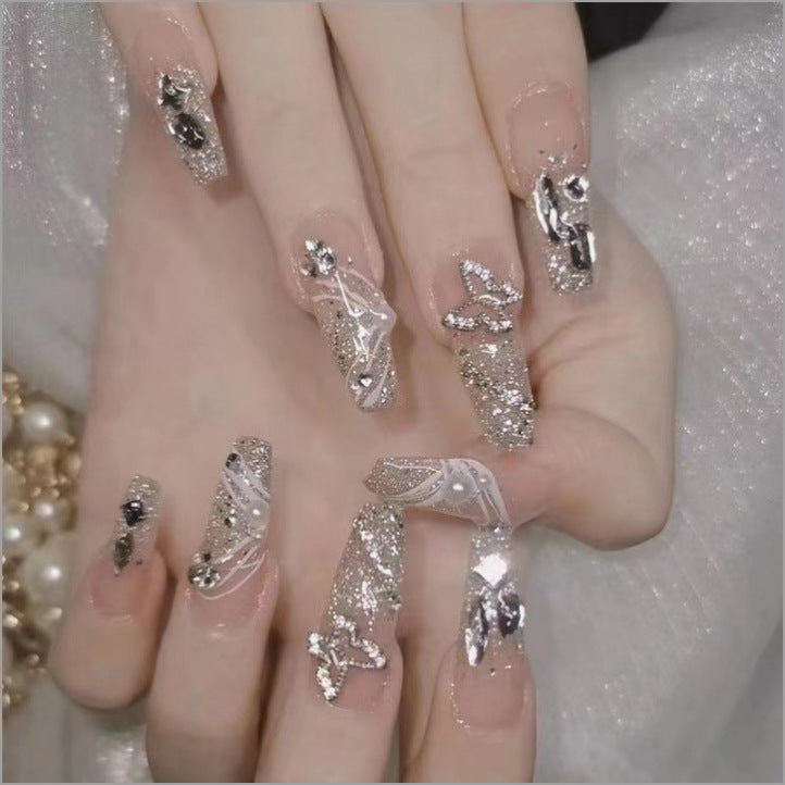 Artful nail designs with cat motif Stornfield