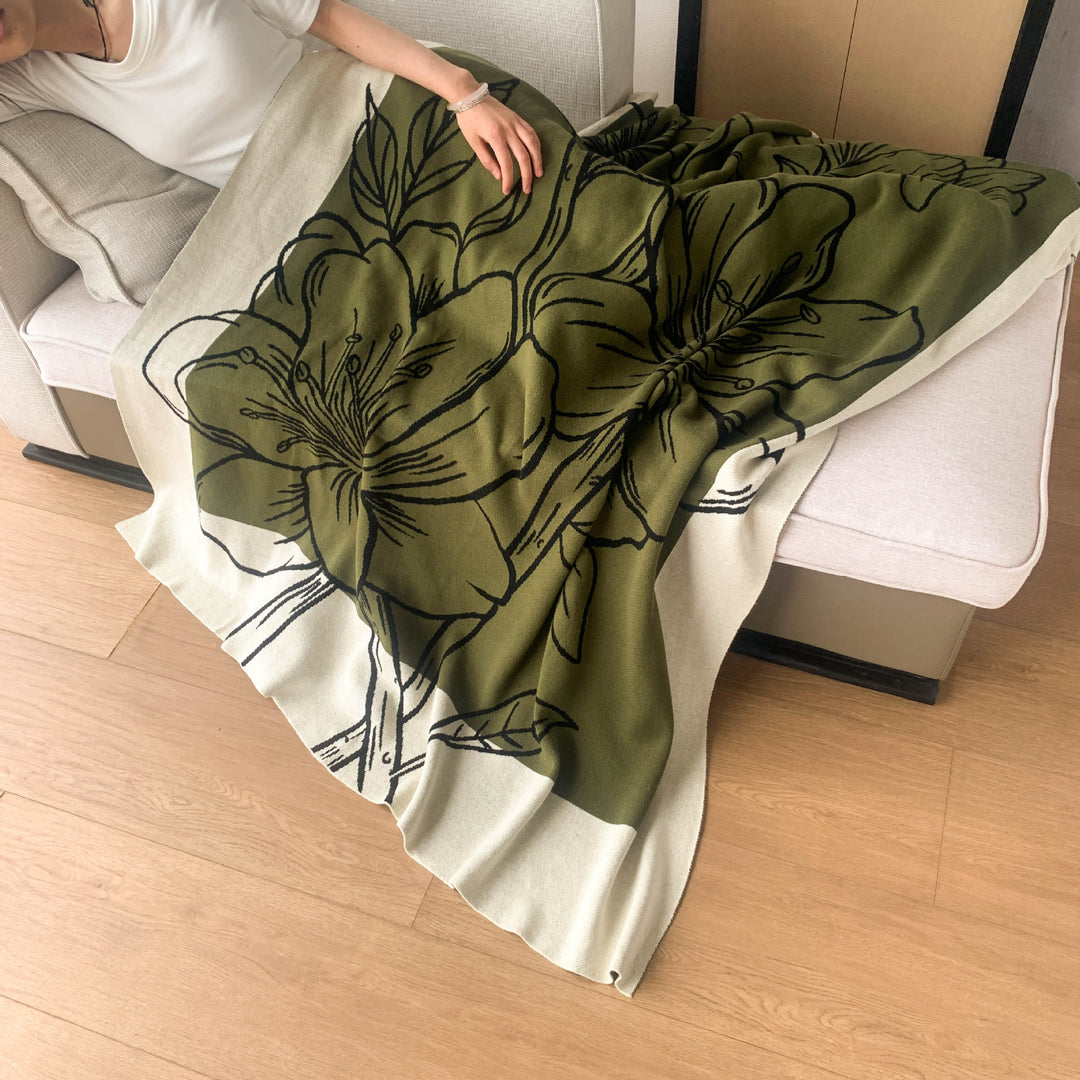 Floral Print Throw Blanket